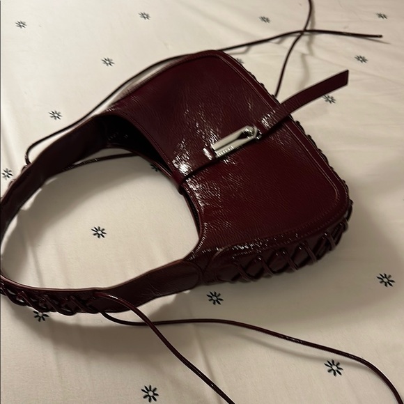 SMALL GLOSSY CHERRY - Red Shoulder Bag - Picture 5 of 16